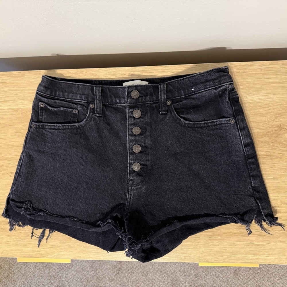 Abercrombie & Fitch High Rise Mom Short